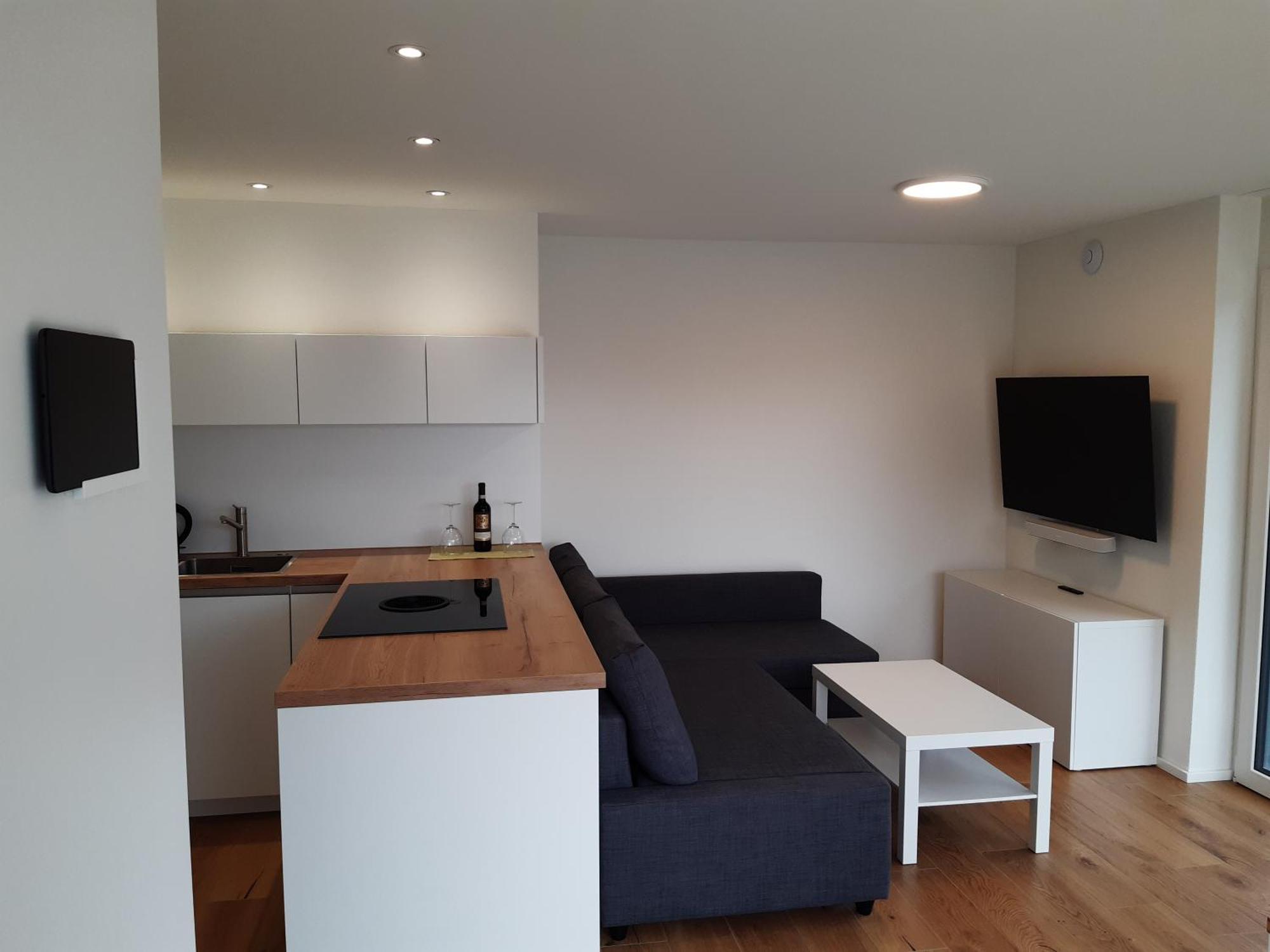 Apartment Panorama Am Walensee In Neubau-Villa Obstalden エクステリア 写真
